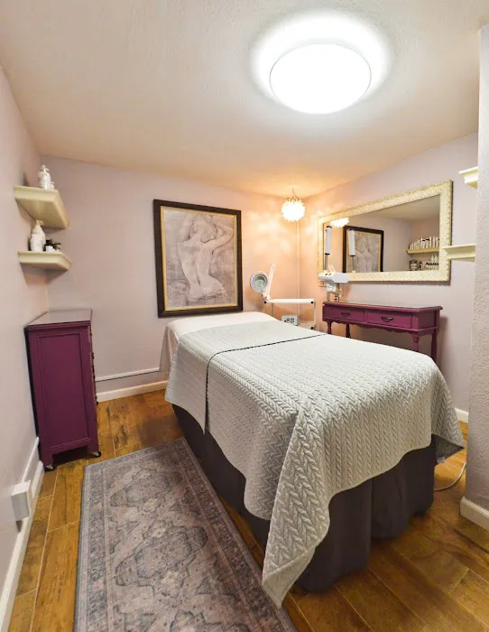 Fair Oaks Acne Care | Eva Cain Esthetics Picture 1