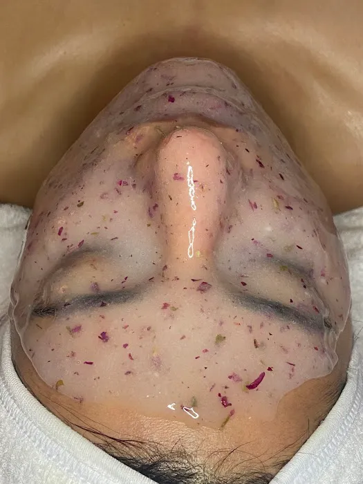 Full Bloom Studio Picture 1