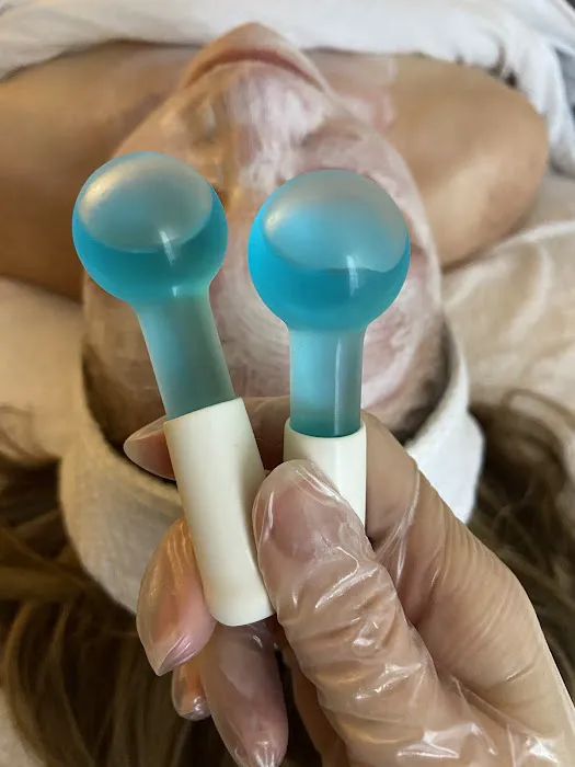 Full Bloom Studio Picture 5