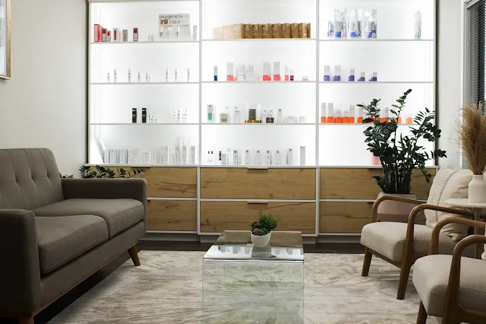 Skin Code Clinic Picture 7