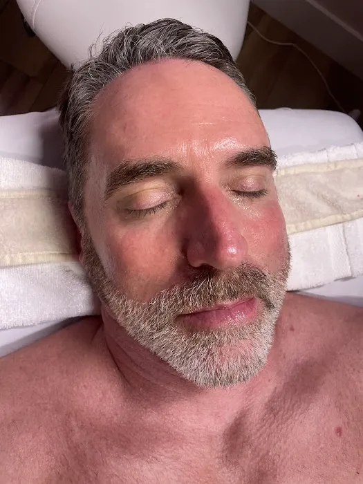 Loren Elizabeth Skincare Picture 7