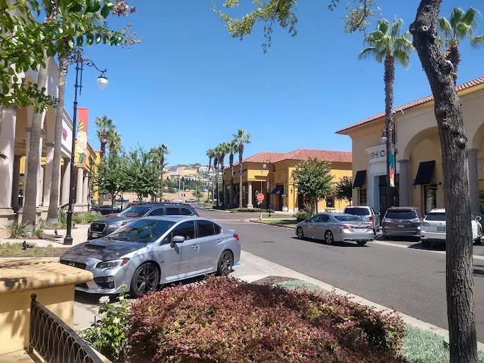 Skin Laundry - Folsom Palladio Picture 6