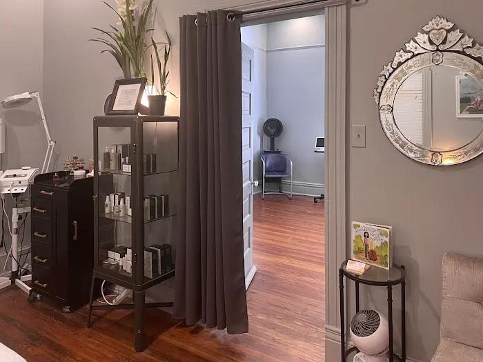 Amelia Gregory Aesthetics Picture 3