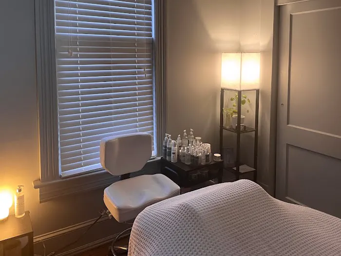 Amelia Gregory Aesthetics Picture 2