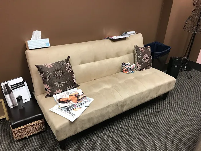 Memphis Brow Girl Picture 1