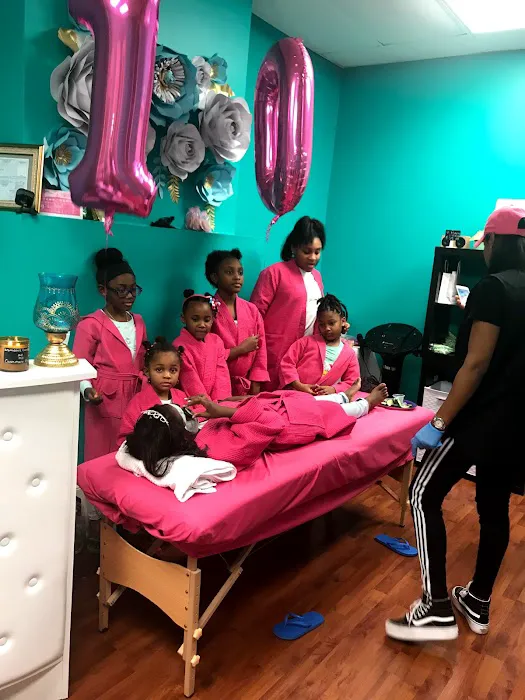 Queendom Aesthetics Facial Spa Picture 7