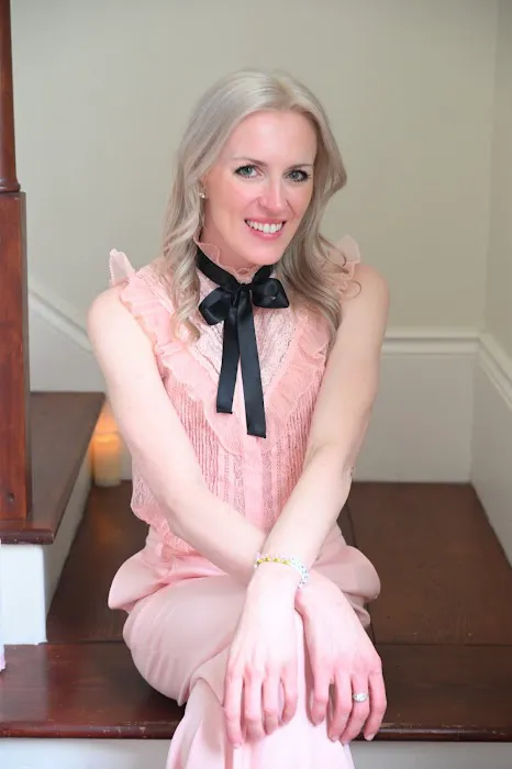 Kimball Cosmetics Picture 4