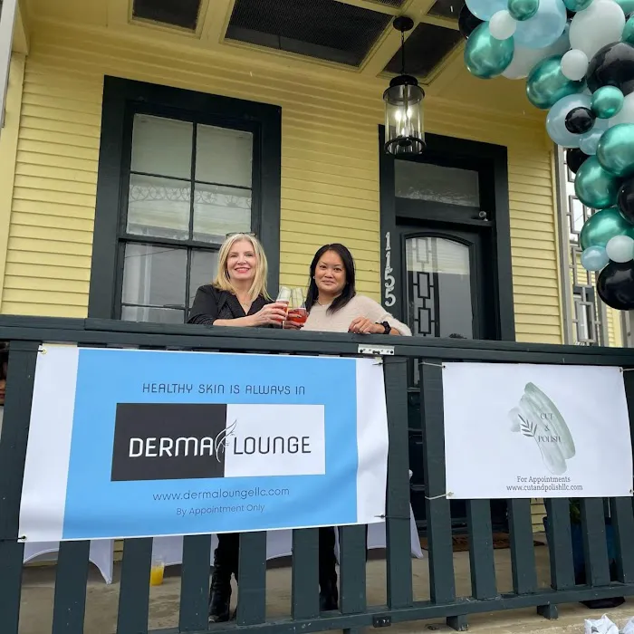 DERMA LOUNGE, LLC Picture 5