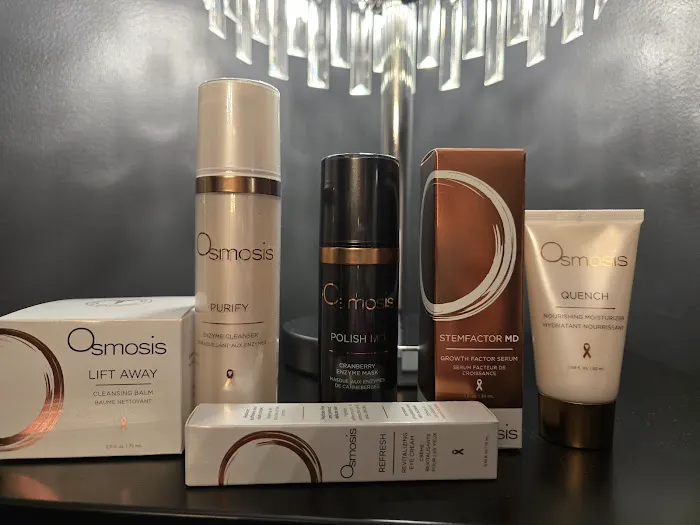 Amie Hawks Aesthetics Picture 2