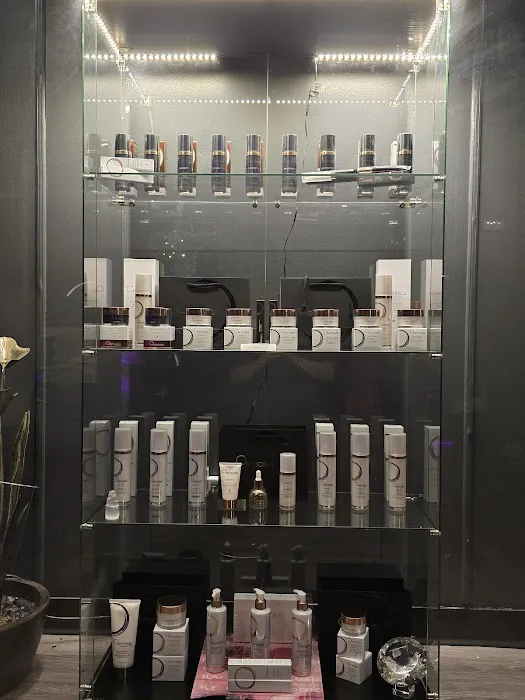 Amie Hawks Aesthetics Picture 9