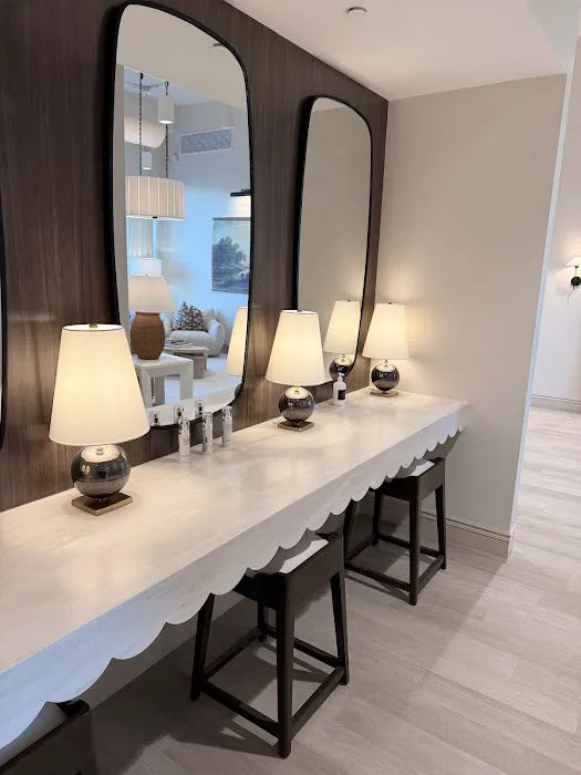 Skin Pharm Picture 7