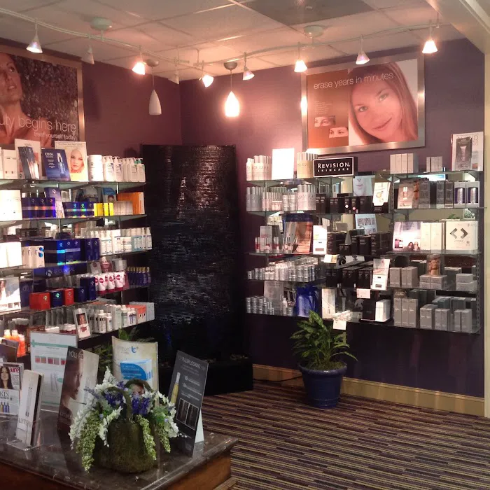 Skin & Cosmetic Solutions Picture 6