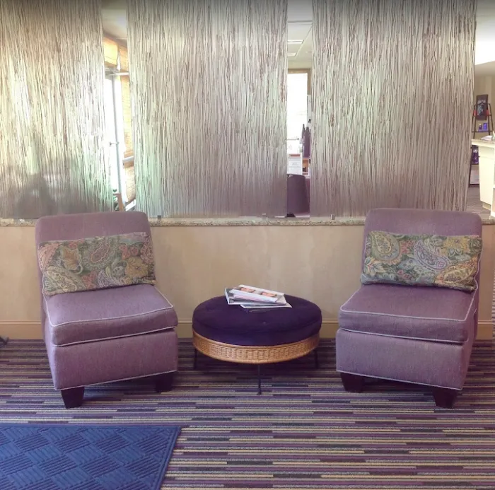 Skin & Cosmetic Solutions Picture 10