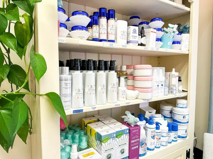 Skinplicity Therapeutic Skincare Picture 3