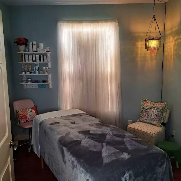 VIRTUE skin wellness studio Picture 3