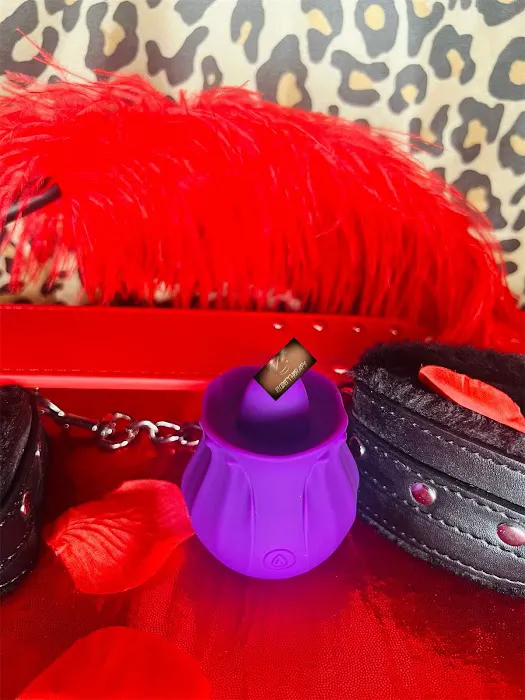 Allure Scentz Picture 9