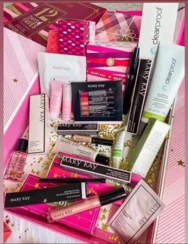 Amazing Flawless Beauties by Donna Lynn Picture 7