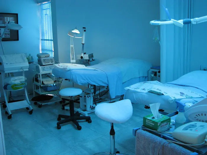 IN SKIN Inc Picture 8