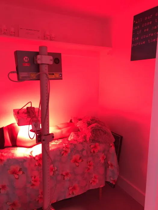 My Red Light Slim Picture 3