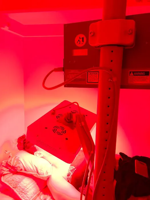 My Red Light Slim Picture 4