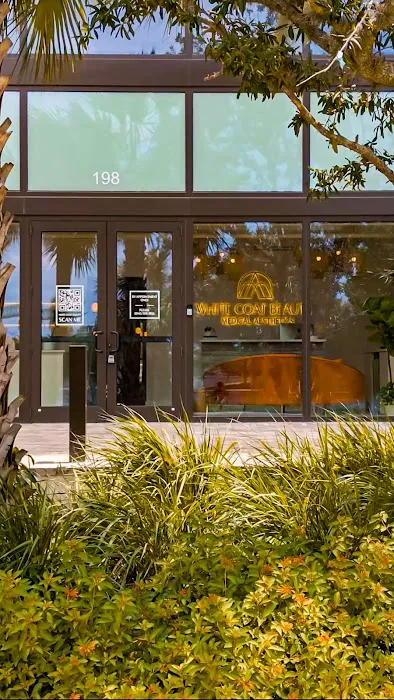 White Coat Beauty Picture 1