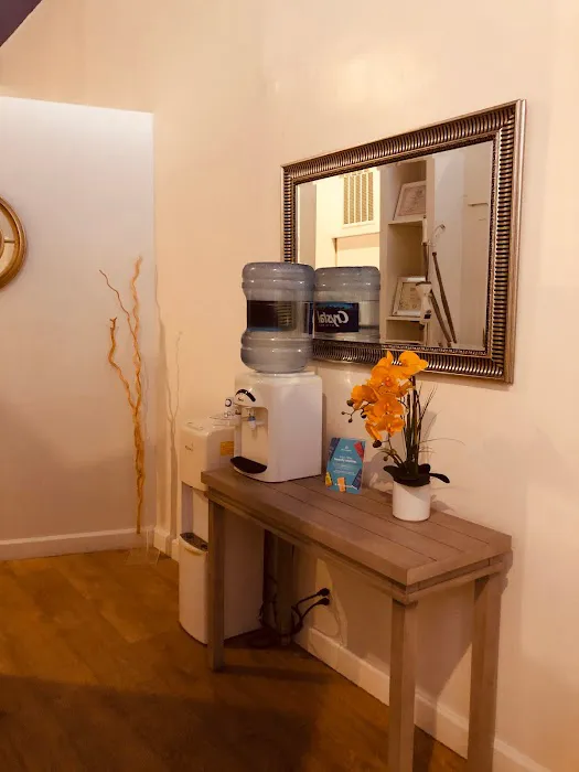 L'baton Skin Care Picture 5