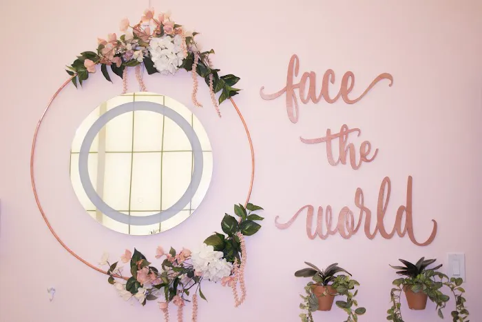 Cle Facial Bar Picture 1