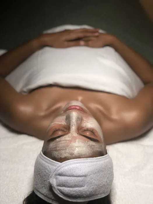 Ashley Lauren Skincare Picture 7