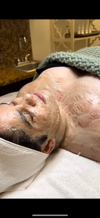 Ashley Lauren Skincare Picture 3