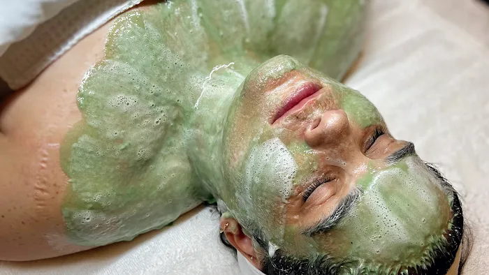 Ashley Lauren Skincare Picture 10