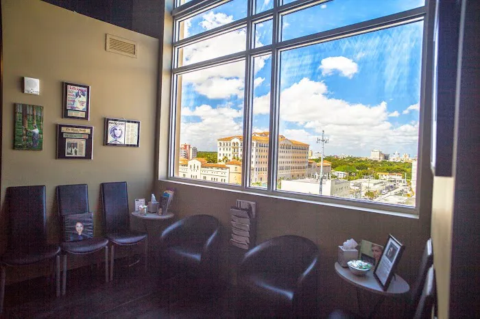 Miami Skin Institute Picture 4