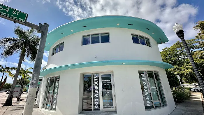 DERMOTECHNOLOGY Connect Your Skin Picture 5