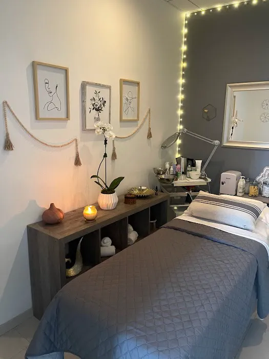 The Glow Beautique Picture 8