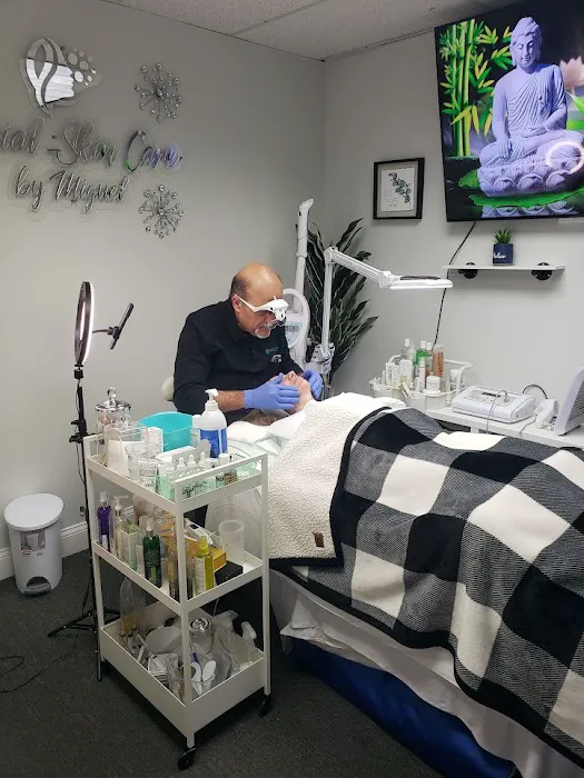 Dermoceutical Lines Distributor Inc Picture 9