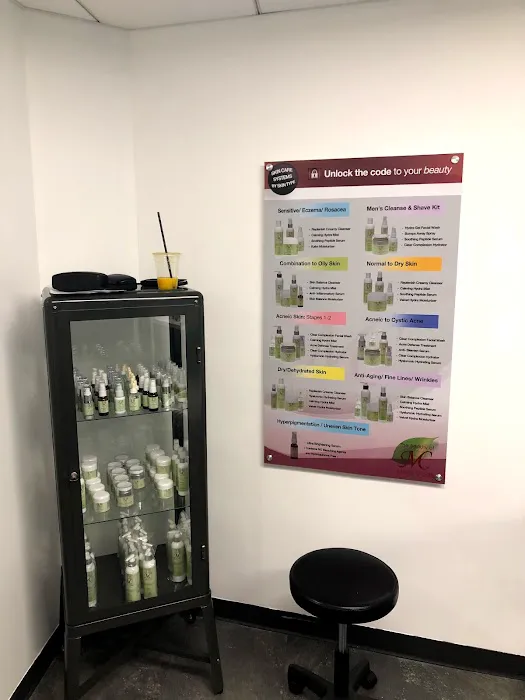 Carolyn Marie Aesthetics Picture 1