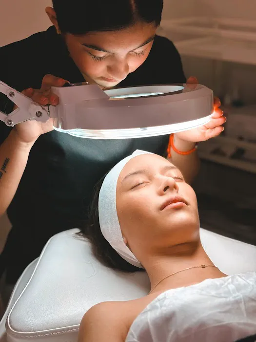 Eva Guillen Skin Specialist Picture 1