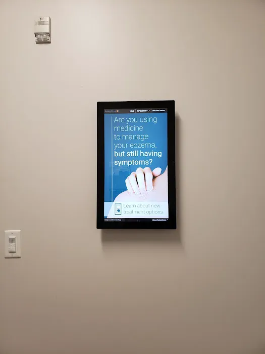 Hollywood Dermatology & Cosmetic Specialists Picture 3