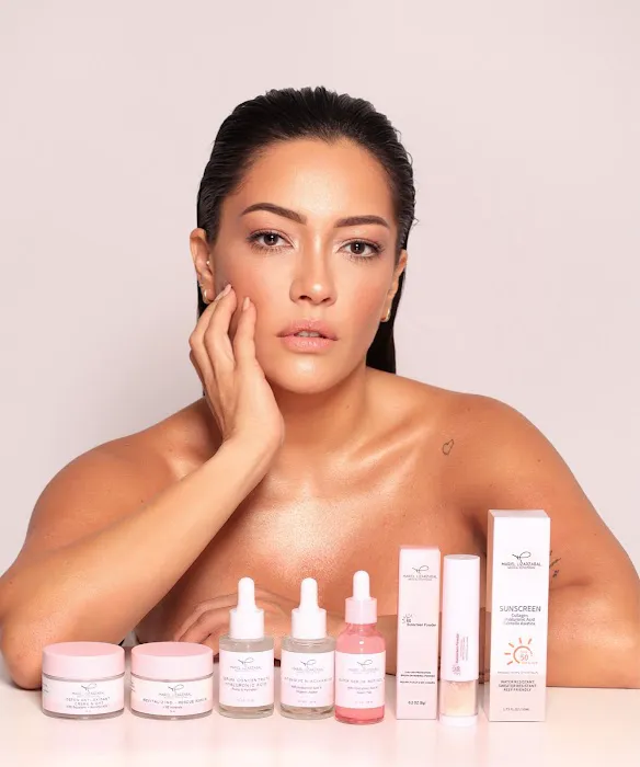 Esthetician by Mariel Lizarzabal Picture 3