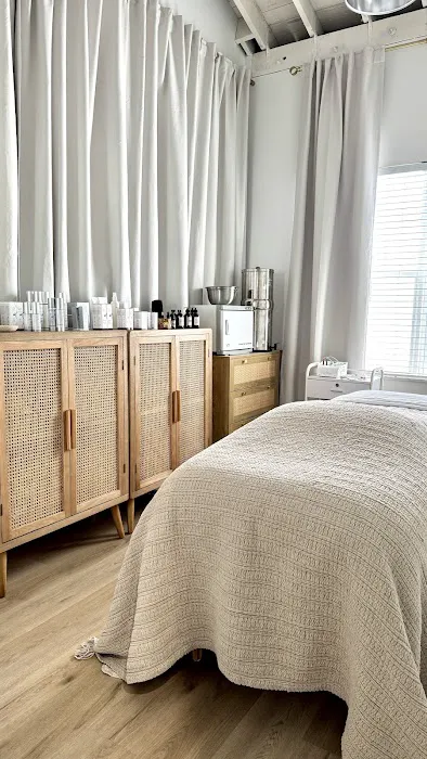 Minimal Beauty Skincare Picture 6