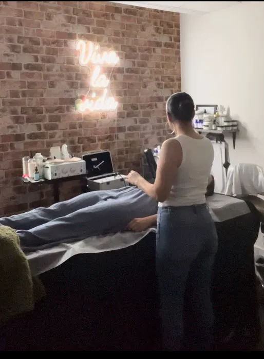 Skincare818 by Jenny Picture 7