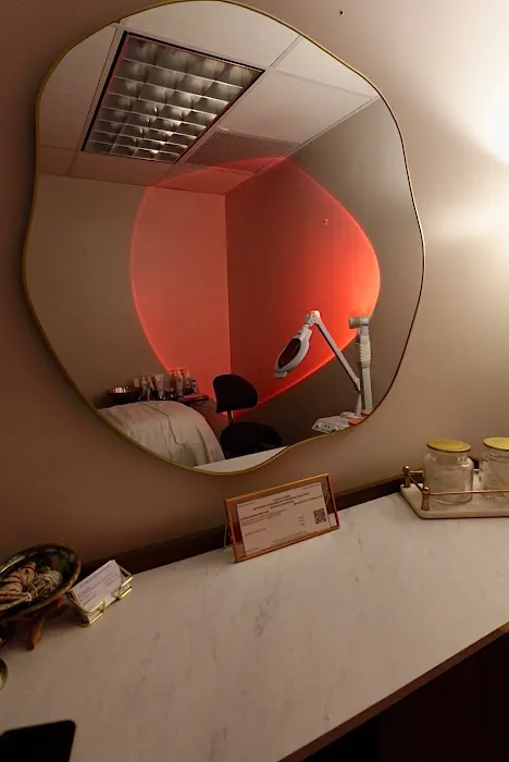 Skin and Sage Picture 2