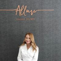 Allure by Angela Tolmos , Beauty Reveal ico