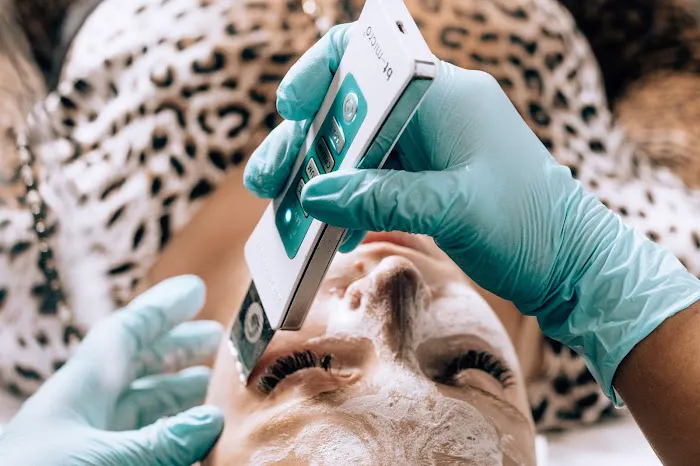 The Skin Element Picture 7