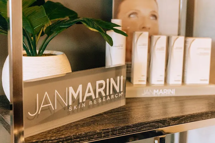 The Skin Element Picture 8