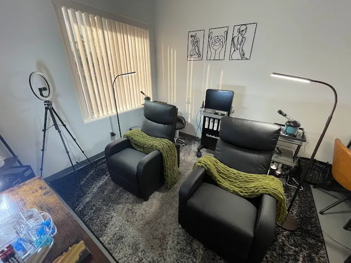 Skin Renew Revive Picture 1