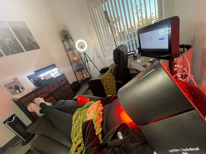 Skin Renew Revive Picture 2