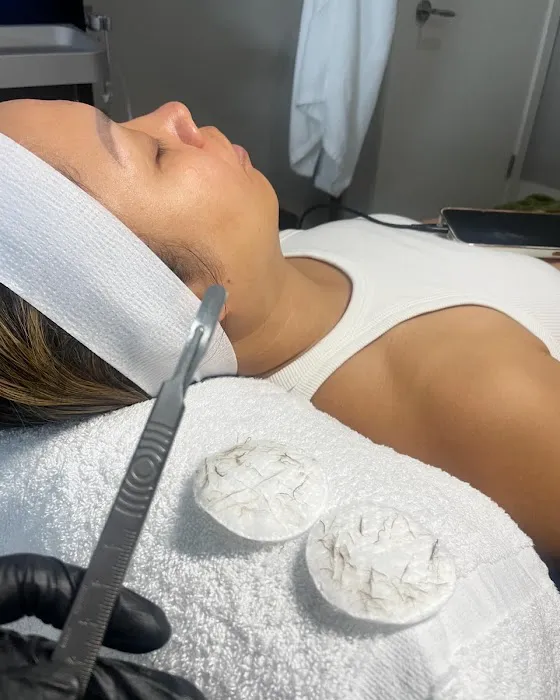 Skin Renew Revive Picture 9