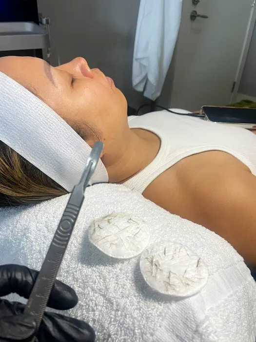 Skin Renew Revive Picture 8