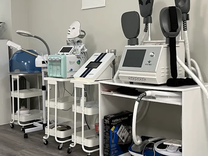 Facials Xpress Picture 1