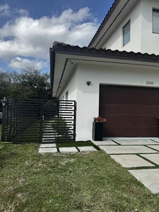 Lavender Facial Bar Picture 8